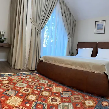 Garden Boutique ティラナ