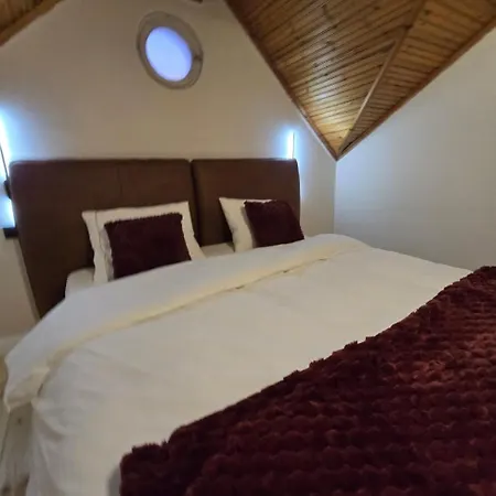 Garden Boutique ティラナ