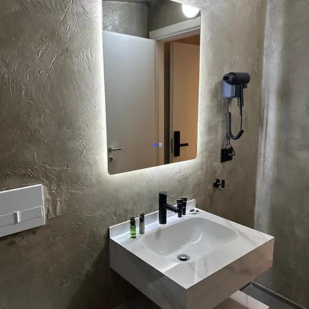 Garden Boutique Hotel 3*