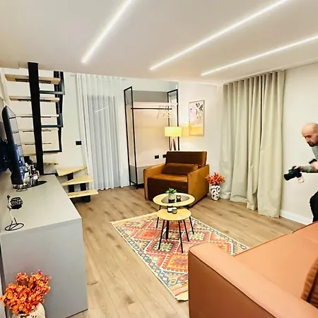 Garden Boutique 4* טיראנה