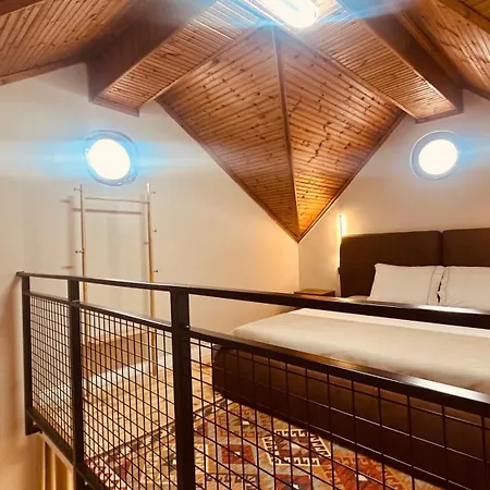 Garden Boutique 4* טיראנה