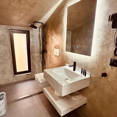Garden Boutique מלון 4*
