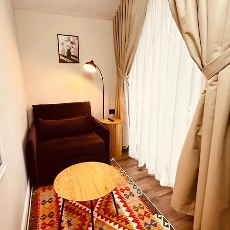 Garden Boutique 4* טיראנה