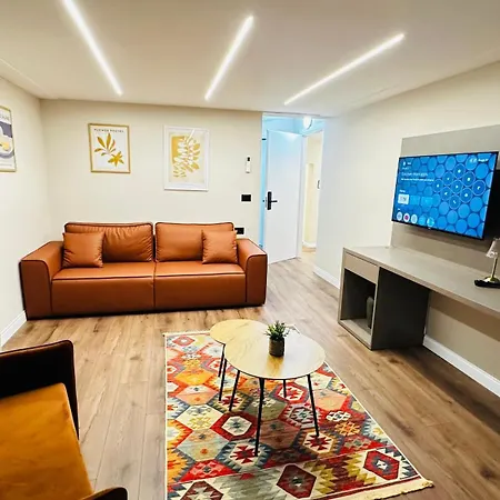 Garden Boutique מלון 4*