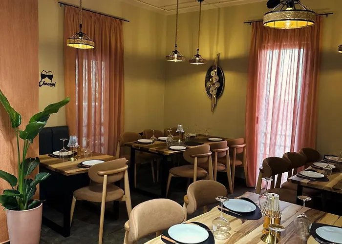 Garden Boutique فندق 3*